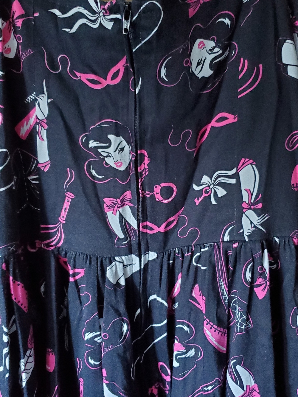 Vixen by Micheline Pitt Vixen Swing Dress in Frisky Fetish Print, Size MD GUC - Picture 12 of 13